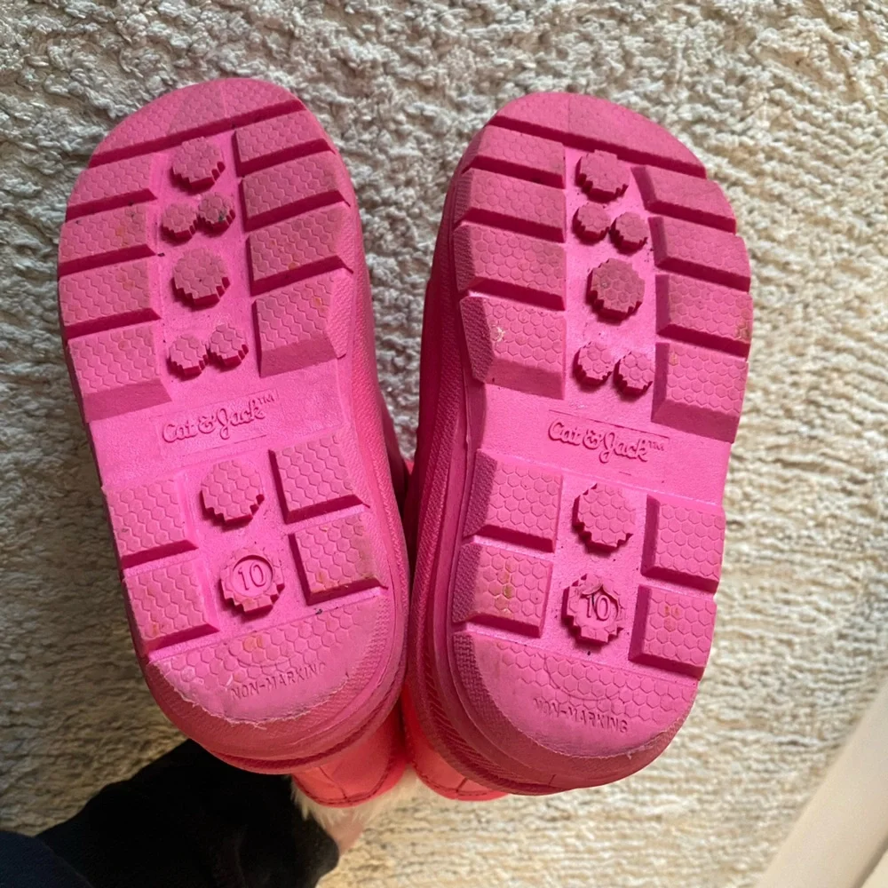 Cat & Jack Girls Pink Snow Boots Size 10